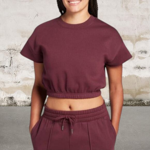 DSG NWT Twitch & Allison Burgundy Cropped Short Sleeve Crew Neck Sweatshirt XXS - Picture 1 of 6